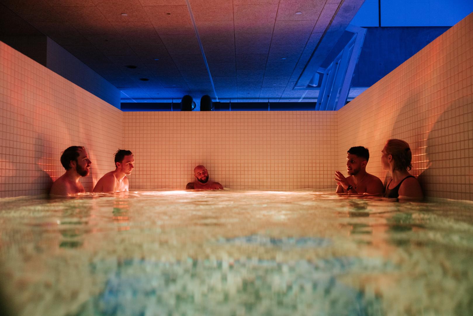  pningstider Troms badet